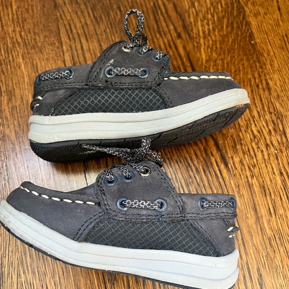 Sperry Navy Nubuck Velcro boat shoe Toddler size 6 EUC - Picture 2 of 5